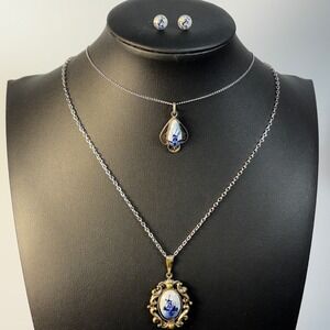 Earrings Necklaces Delft Vintage Porcelain Silver on Trifari Silver‎ Tone Chain